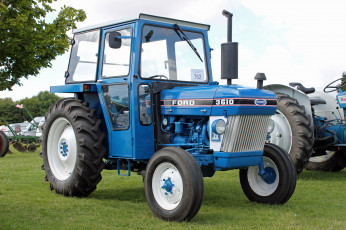 Картинка техника тракторы колесный трактор