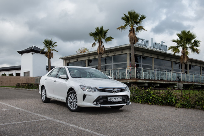 Обои картинки фото автомобили, toyota, cis-spec, camry, светлый, 2014г