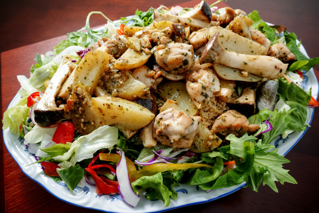 Обои картинки фото еда, вторые блюда, картошка, зелень, грибы