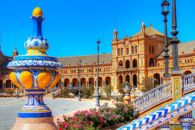 Обои картинки фото города, севилья , испания, здания, старинные