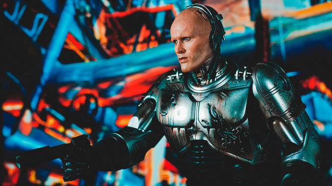 Обои картинки фото кино фильмы, robocop, peter, weller, робот, полицейский