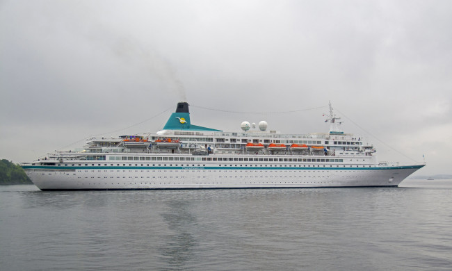 Обои картинки фото albatros, корабли, лайнеры, лайнер, круиз