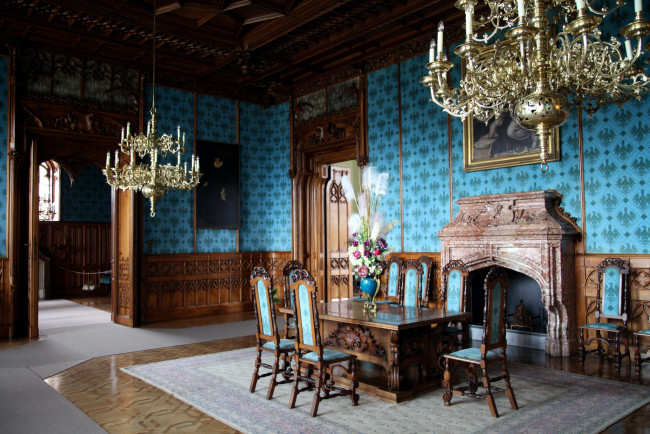 Обои картинки фото интерьер, дворцы,  музеи, камин, люстры