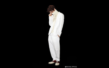 Картинка мужчины wang+yi+bo актер певец костюм воротник