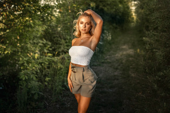 Картинка девушки -+блондинки +светловолосые девушка позирует jiri tulach