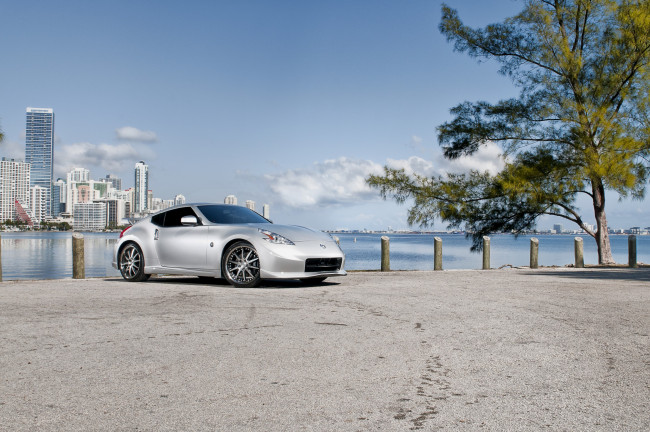 Обои картинки фото nissan 370z nismo, автомобили, nissan, datsun, япония, ниссан