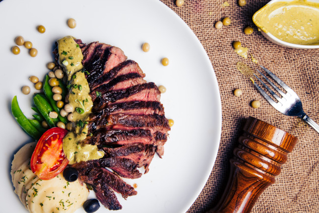 Обои картинки фото еда, мясные блюда, гарнир, мясо