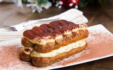 Картинка еда пирожные +кексы +печенье сладкое cream sweet десерт dessert cake tiramisu пирожное тирамису торт