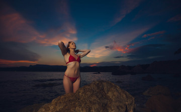 Картинка девушки -unsort+ брюнетки +шатенки девушка взгляд фон