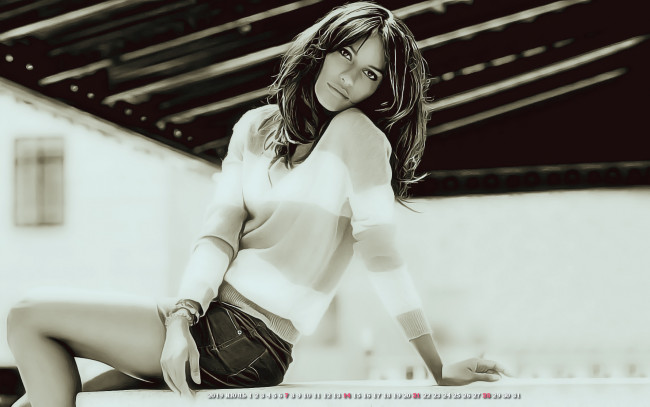 Обои картинки фото календари, компьютерный дизайн, 2019, calendar, сидит, женщина, взгляд, девушка