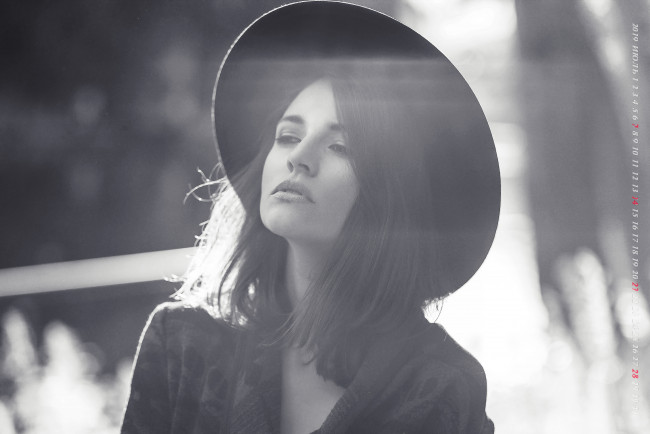 Обои картинки фото календари, компьютерный дизайн, 2019, calendar, женщина, девушка, шляпа