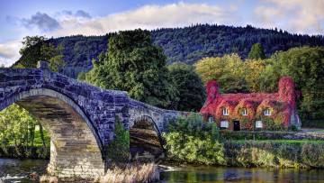 Картинка llanrwst +conwy +north+wales города -+мосты река мост каменный коттедж