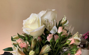 Картинка цветы букеты +композиции розы альстромерия
