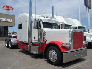 Картинка автомобили peterbilt
