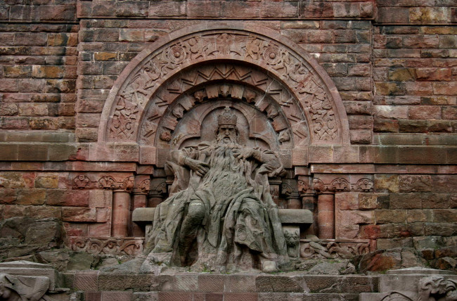 Обои картинки фото разное, рельефы, статуи, музейные, экспонаты, скульптура