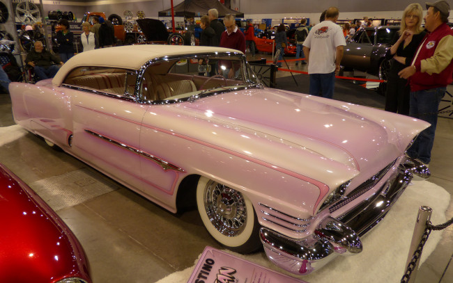 Обои картинки фото автомобили, выставки, уличные, фото, packard