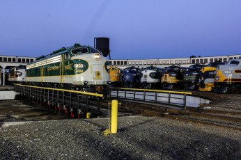 Картинка техника локомотивы депо