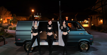 Картинка 3д+графика фантазия+ fantasy девушки взгляд фон оружие