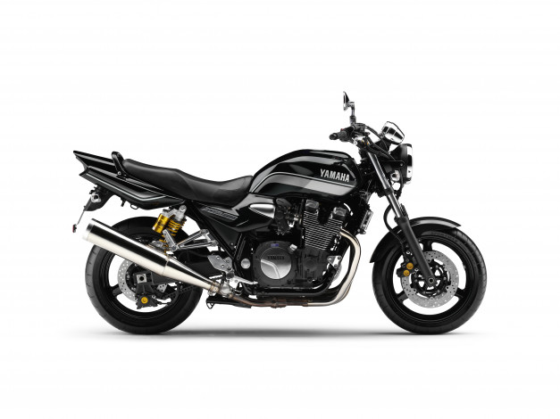 Обои картинки фото мотоциклы, yamaha