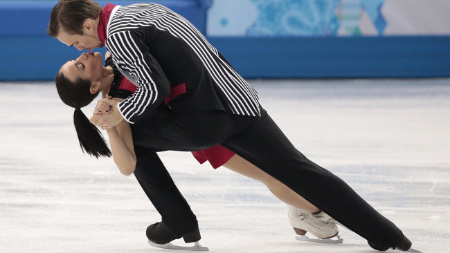 Обои картинки фото спорт, фигурное катание, выступление, парень, девушка