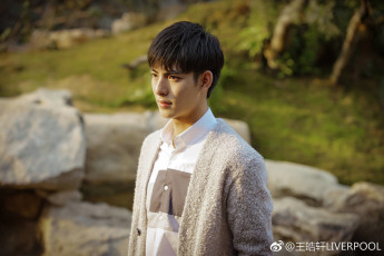 Картинка ван+хаосюань wang+hao+xuan кино+фильмы sand+sea песчаное море sand sea ван хаосюань wang hao xuan