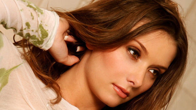 Обои картинки фото девушки, - лица,  портреты, шатенка, лицо