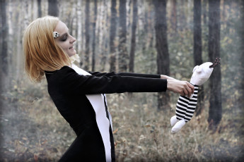 Картинка девушки kirdjava заколка платье кукла лес костюм образ