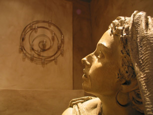 Картинка разное рельефы статуи музейные экспонаты