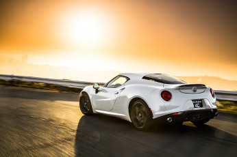 обоя 2015 alfa romeo 4c launch edition, автомобили, alfa romeo, спорткар