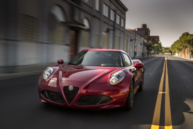 Обои картинки фото 2015 alfa romeo 4c, автомобили, alfa romeo, спорткар