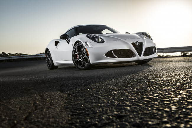 Обои картинки фото 2015 alfa romeo 4c launch edition, автомобили, alfa romeo, спорткар