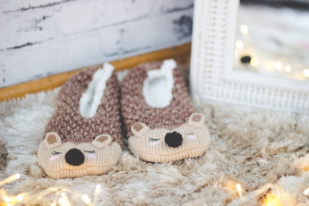 Картинка разное одежда +обувь +текстиль +экипировка комната тапочки ковер