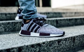 Картинка разное одежда +обувь +текстиль +экипировка adidas sneakers