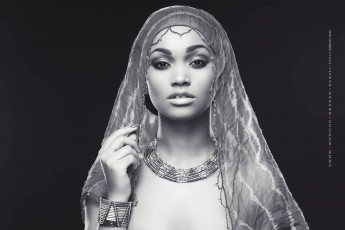 Картинка календари компьютерный+дизайн женщина девушка взгляд браслет 2019 calendar украшение колье