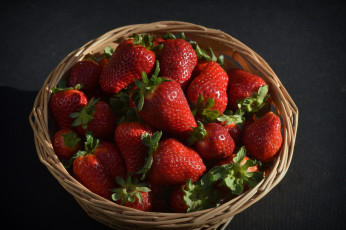 Картинка еда клубника +земляника снедь