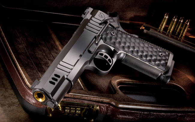 Обои картинки фото оружие, пистолеты, hawk