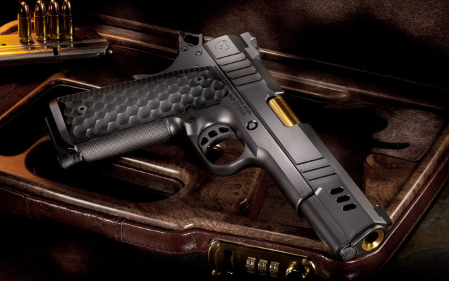 Обои картинки фото оружие, пистолеты, hawk