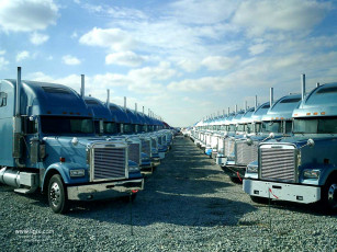 Картинка автомобили freightliner