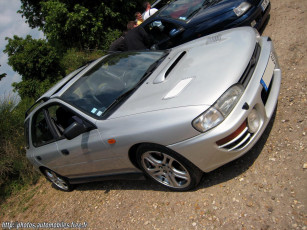 Картинка автомобили subaru