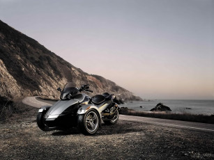 Картинка мотоциклы can am