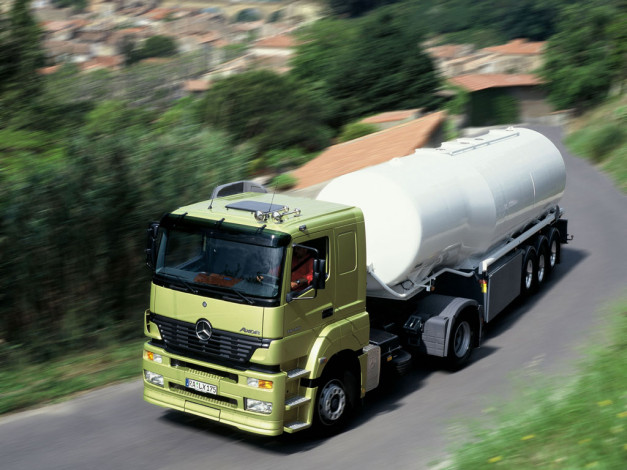 Обои картинки фото автомобили, mercedes, trucks