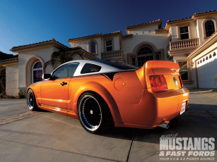 Картинка 2005 ford mustang gt автомобили