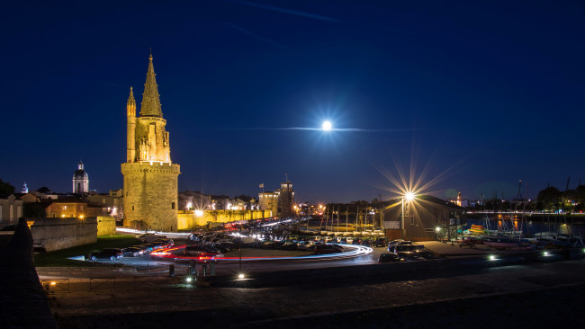 Обои картинки фото la, rochelle, франция, города, огни, ночного, огниплощадь, ночь, дома, река