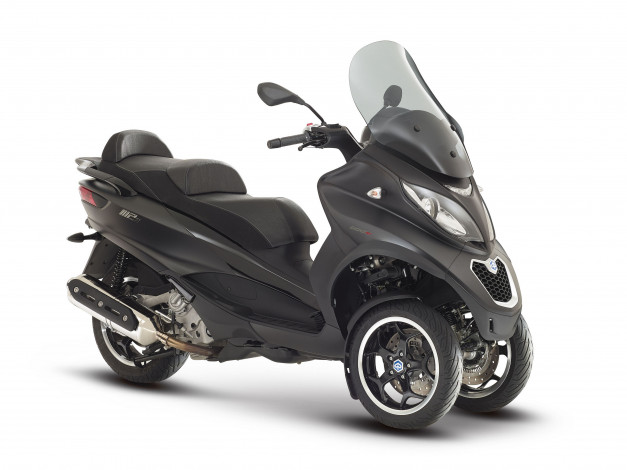 Обои картинки фото мотоциклы, мотороллеры, piaggio
