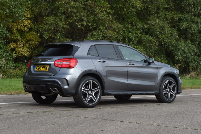 Обои картинки фото автомобили, mercedes-benz