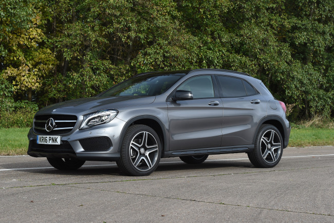 Обои картинки фото автомобили, mercedes-benz