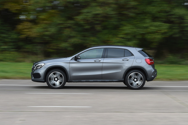 Обои картинки фото автомобили, mercedes-benz