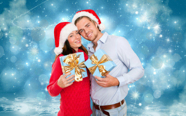 Обои картинки фото разное, мужчина женщина, праздник, колпаки, подарки