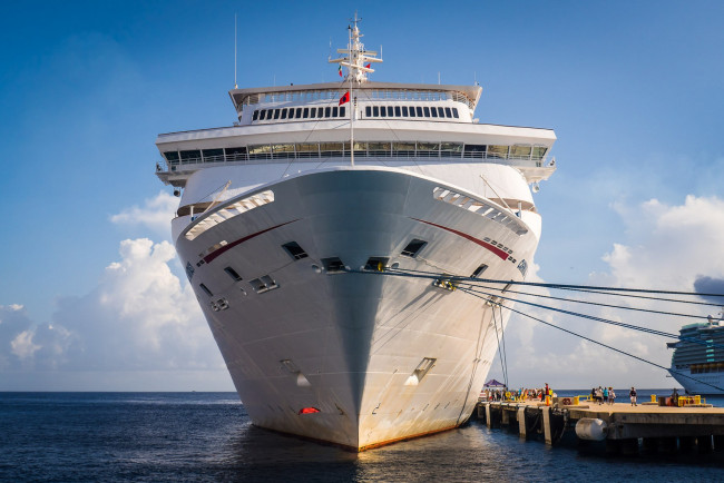 Обои картинки фото корабли, лайнеры, лайнер, круиз