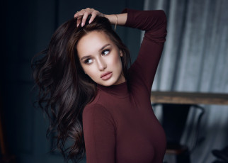 Картинка девушки -unsort+ брюнетки темноволосые карие глаза проколотый нос длинные волосы портрет лицо